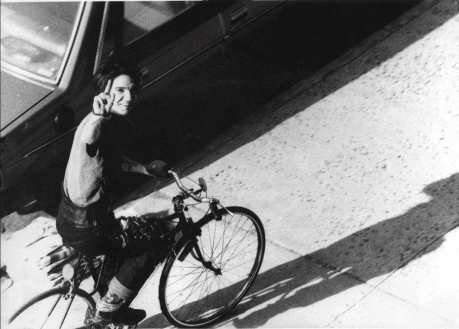Hilarion Manero 1978 auf einem Fahrrad in der Upper West Side, New York, Schwarz-Weiß